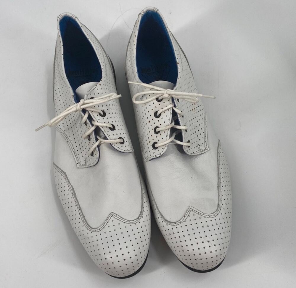Mens John fluevog perforated wingtip Oxfords